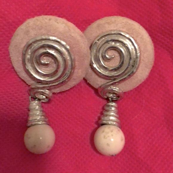 Light pink suede in silvertone - Picture 1 of 2